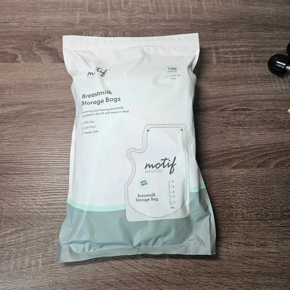 Motif Medical Breastmilk Storage Bags 100 Count 8oz BPA-Free AAC0008-06 New